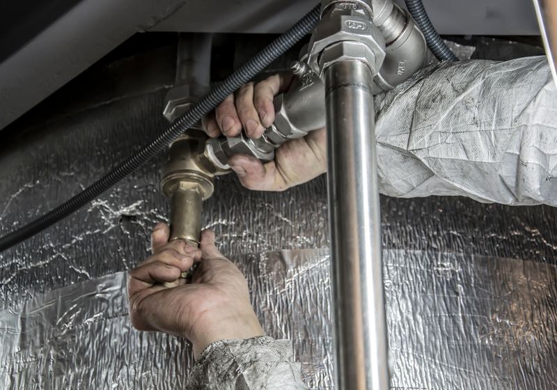 Drain cleaning & unclogging